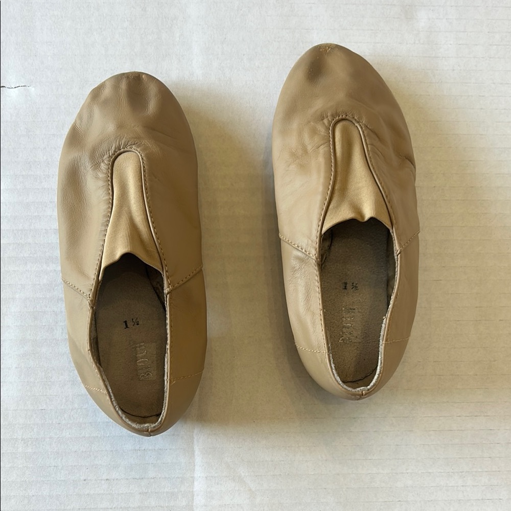 Bloch Tan Kids “Super Jazz” Shoes